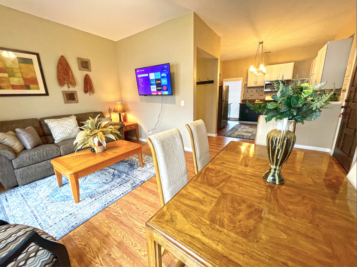 Harbor Master | 2 Bedroom Waterfront on Ohio River