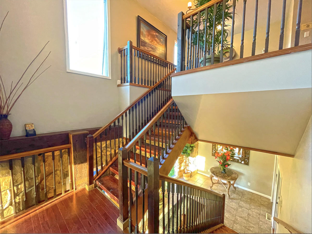 Harbor Master | 2 Bedroom Waterfront on Ohio River