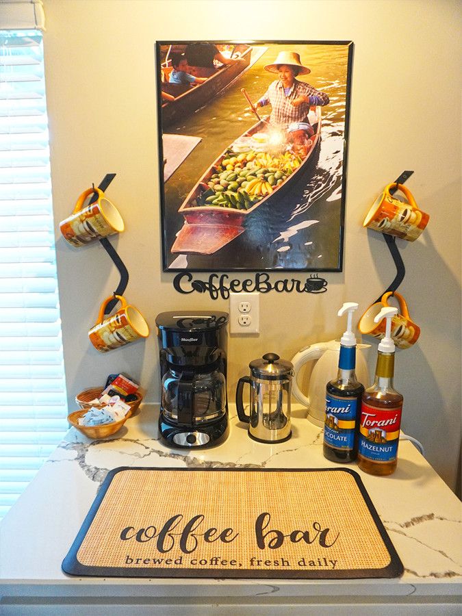 Captain's Quarters | One King size Waterfront Condo on Ohio River