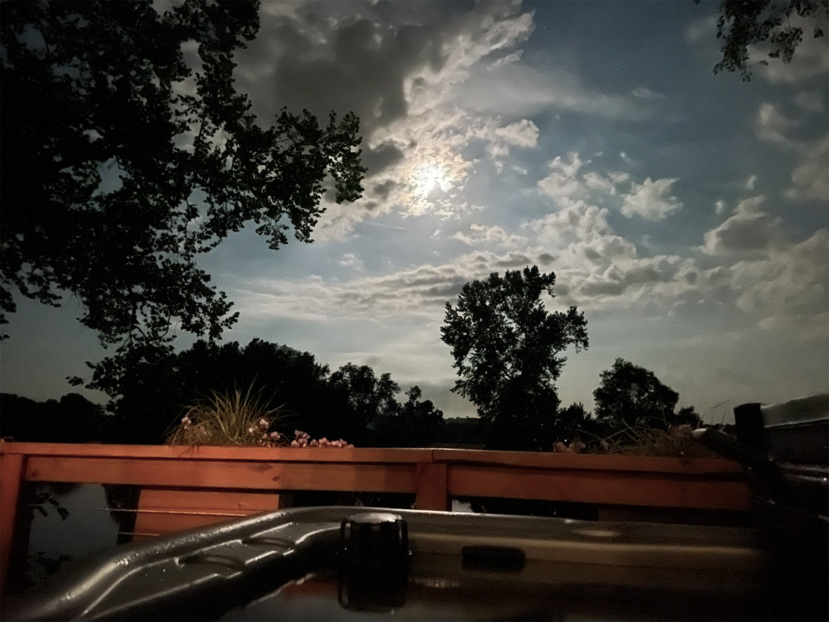 Towering Pines Villa w/ Hot Tub & Rooftop Terrace
