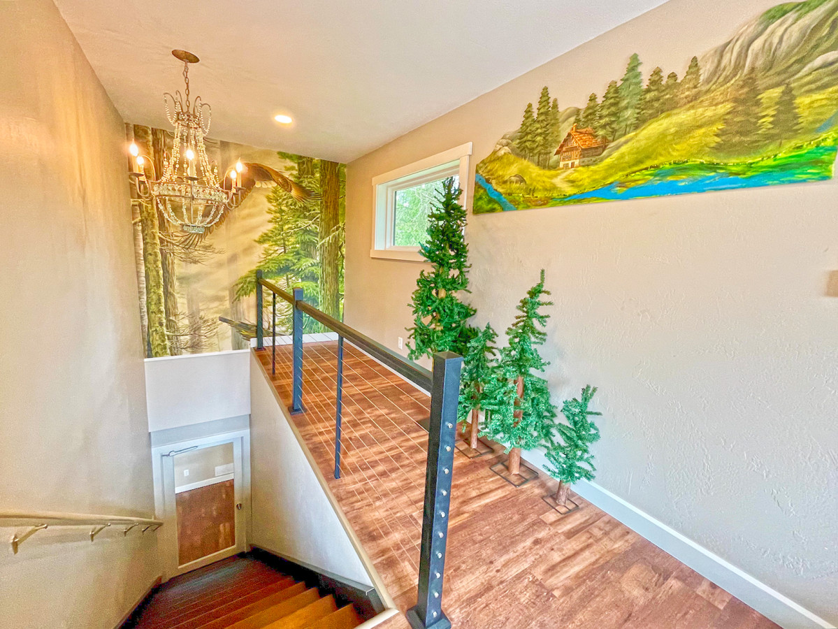Towering Pines Villa w/ Hot Tub & Rooftop Terrace