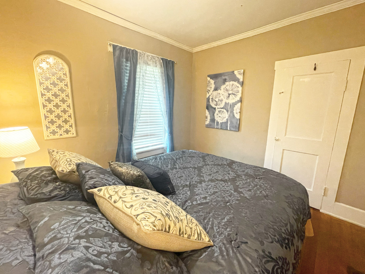 Crafton House