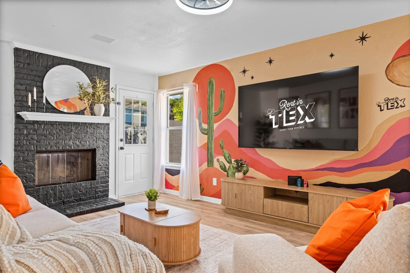 Modern 3BR Home w/ Cowboy Pool + Game Table 4