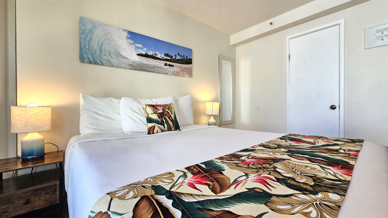 WGH 422 · Suite 422 at The Waikiki Grand