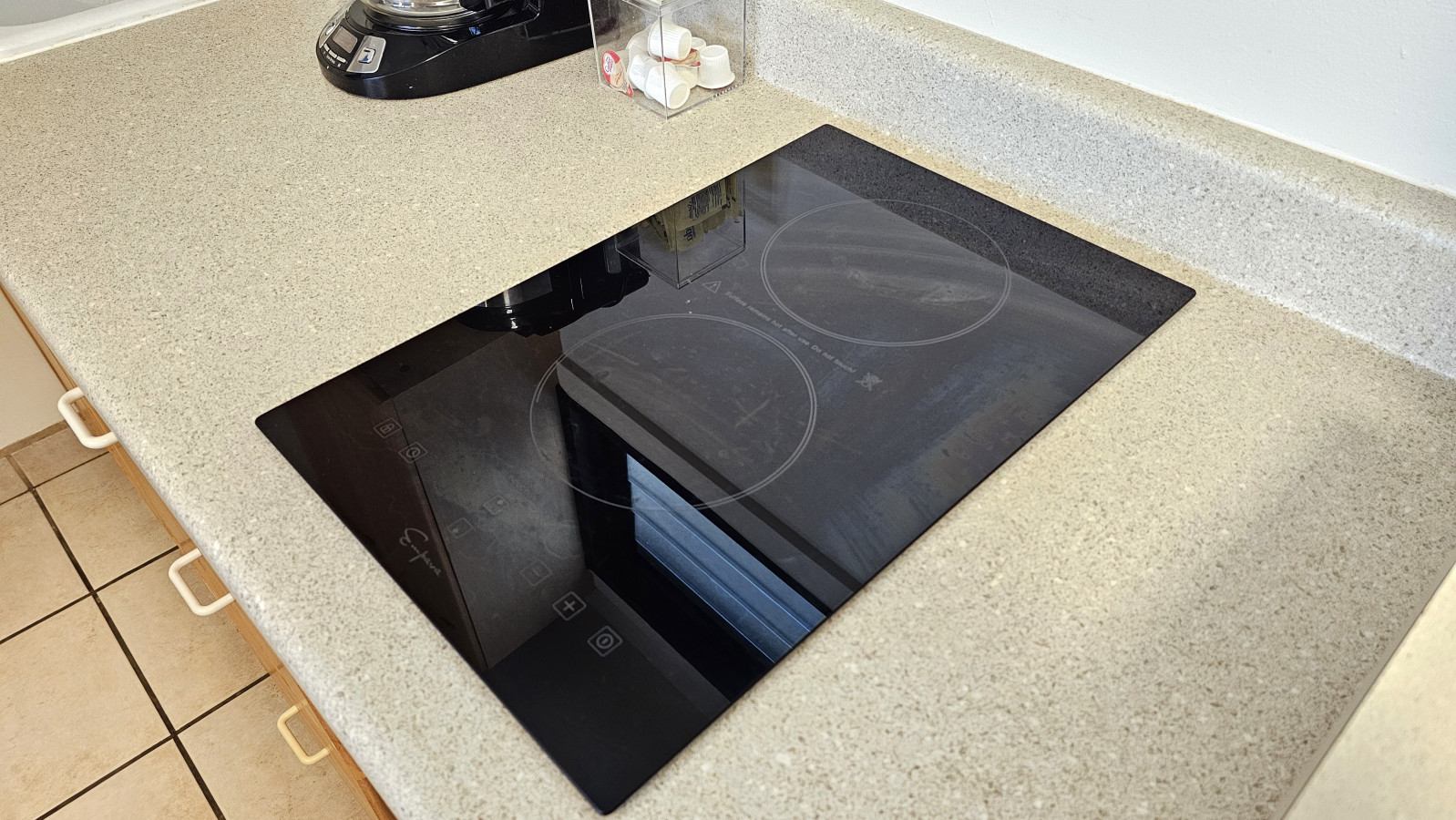 WGH 422 · Suite 422 at The Waikiki Grand | Photo 17