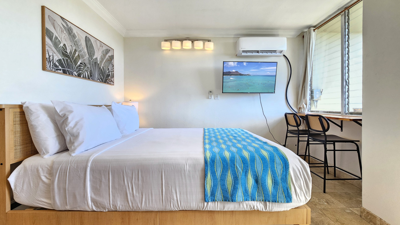 WGH 610 Ocean View with Lanai Dining & Queen bed | Photo 5