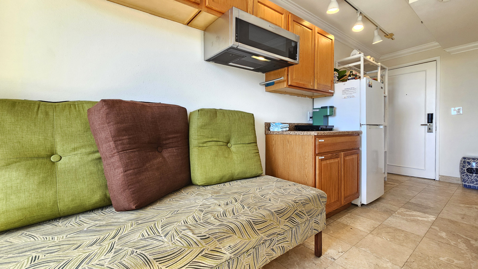 WGH 610 Ocean View with Lanai Dining & Queen bed | Photo 19