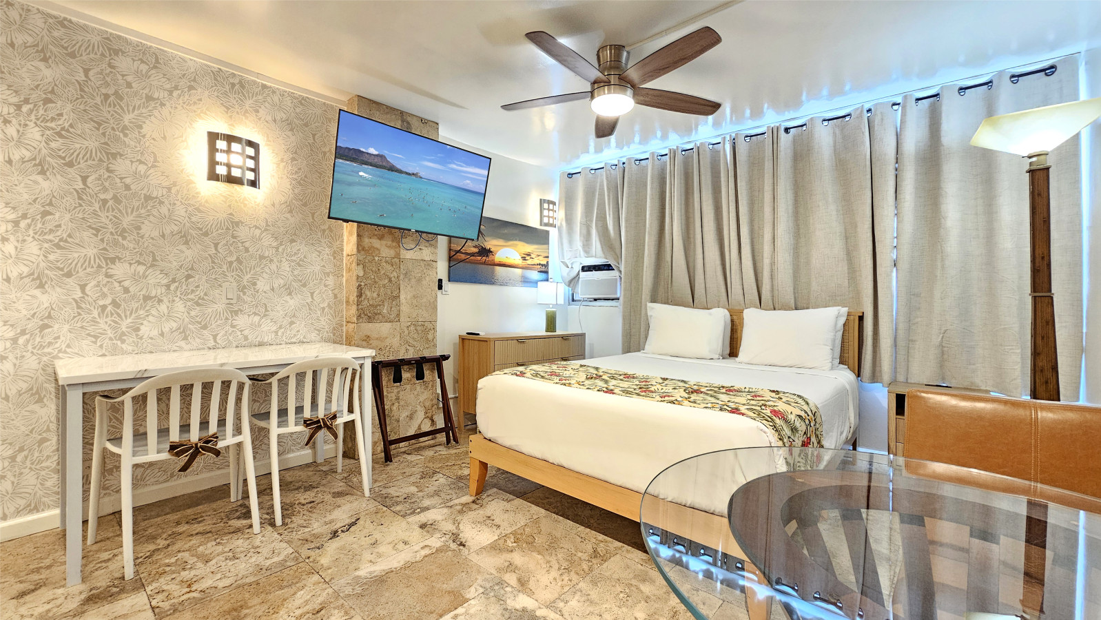 WGH 901 Kitchenette Unit with modern feel | Photo 5