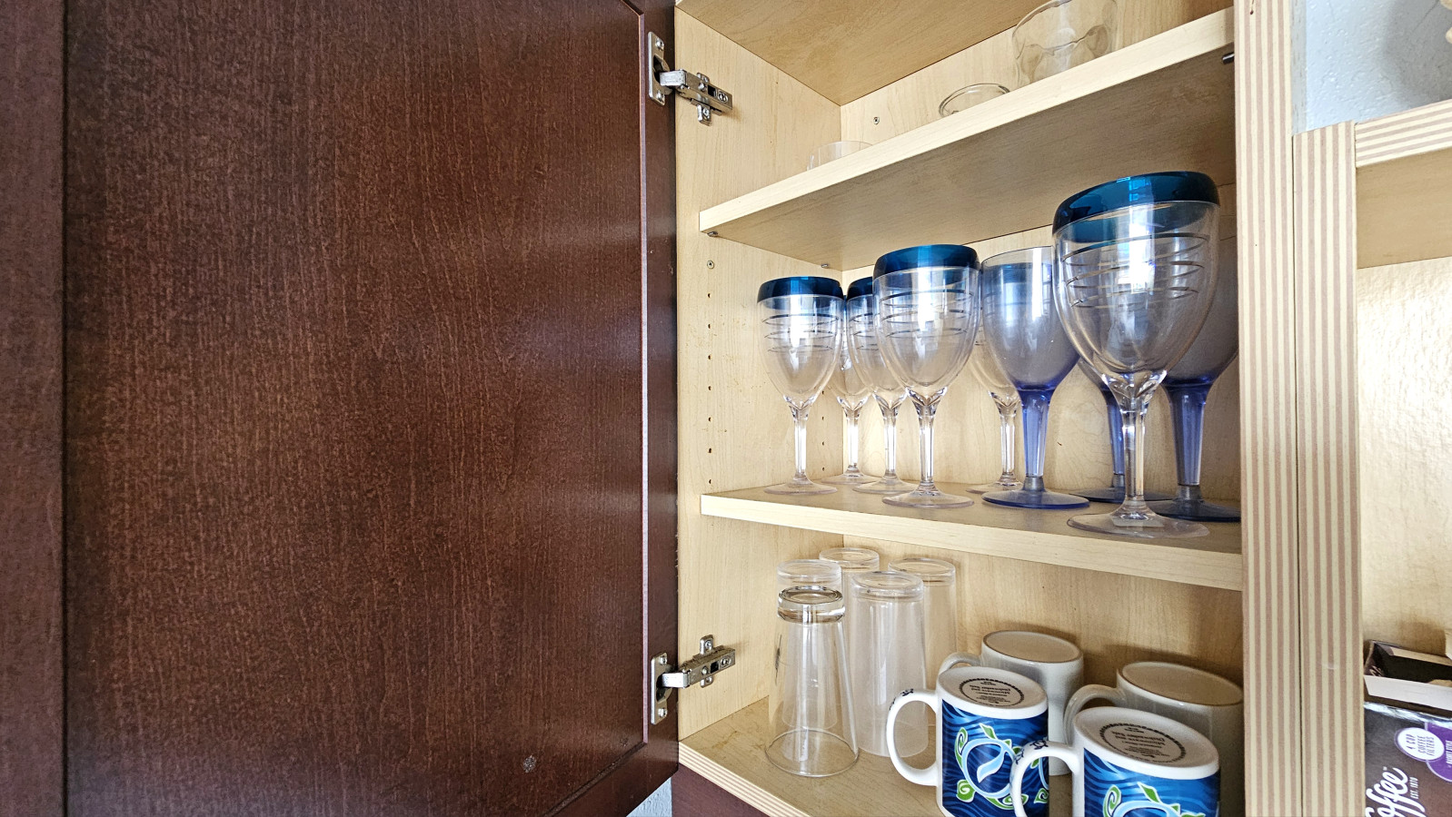 WGH 705 Cozy Queen Bed Studio | Photo 15