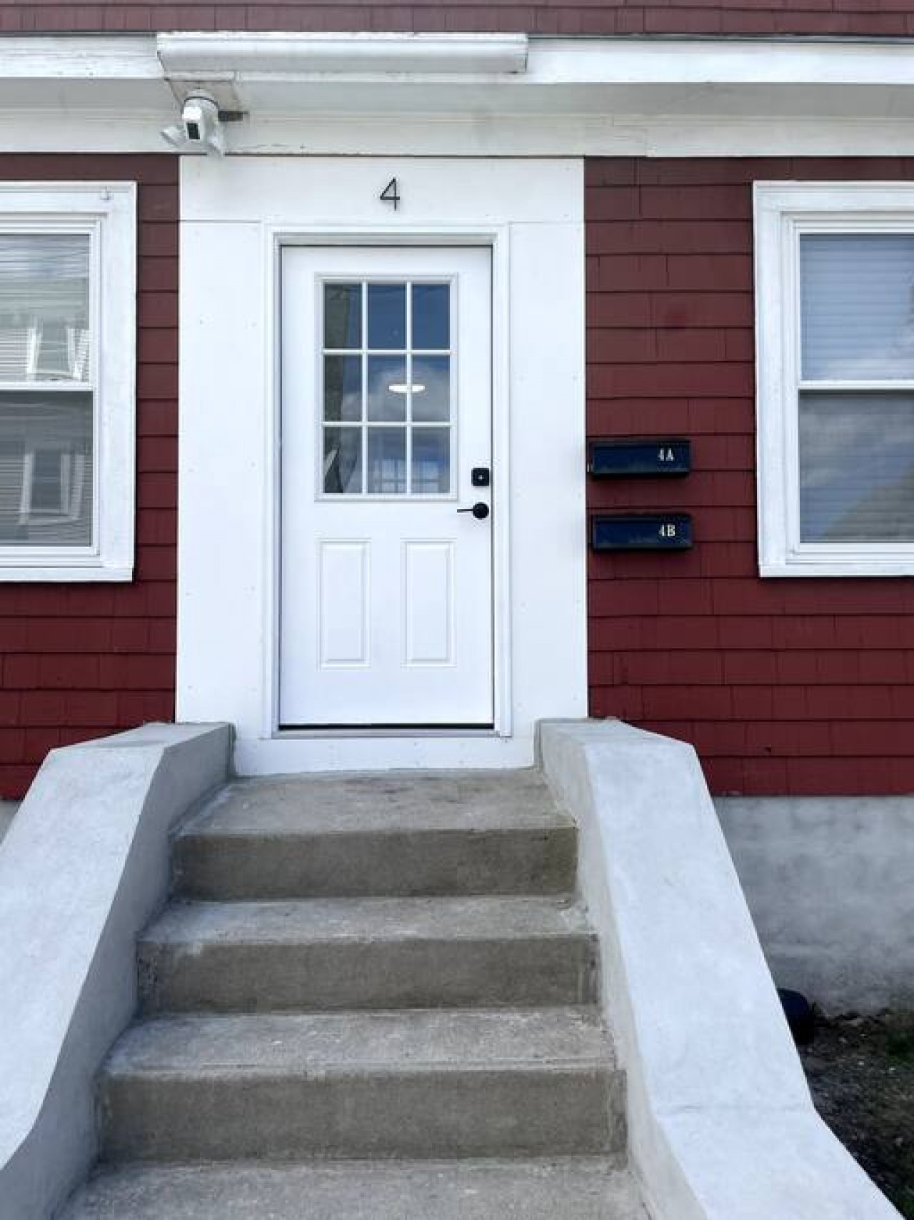 Modern Two Bedroom Condo - Near Boston 4