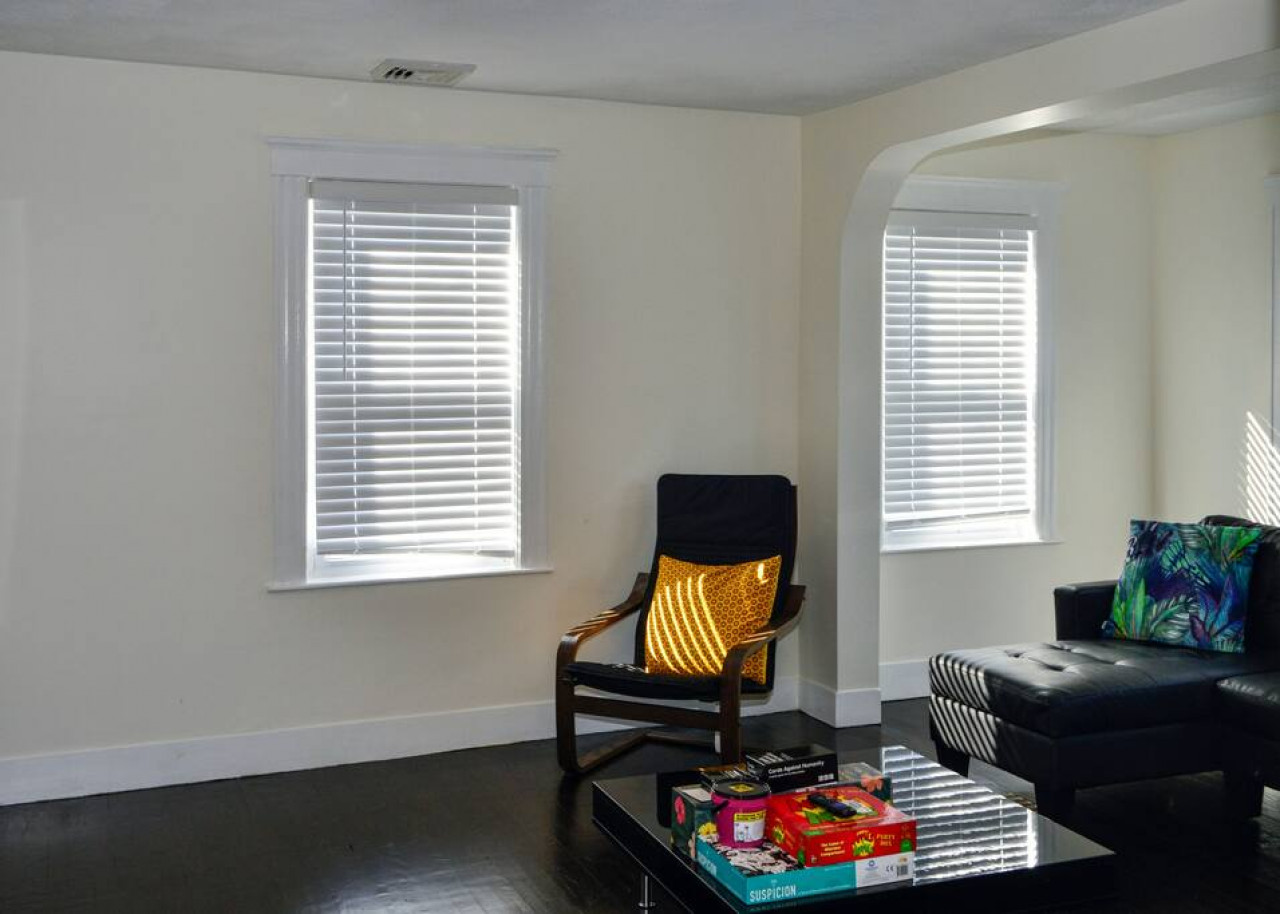 Modern Three Bedroom Condo - Near Boston 6