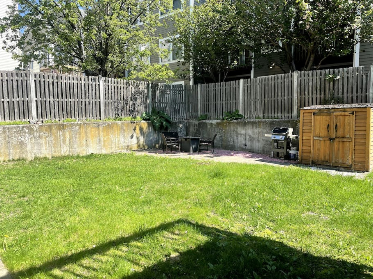 Lovely Two Bedroom Condo in South Boston 5