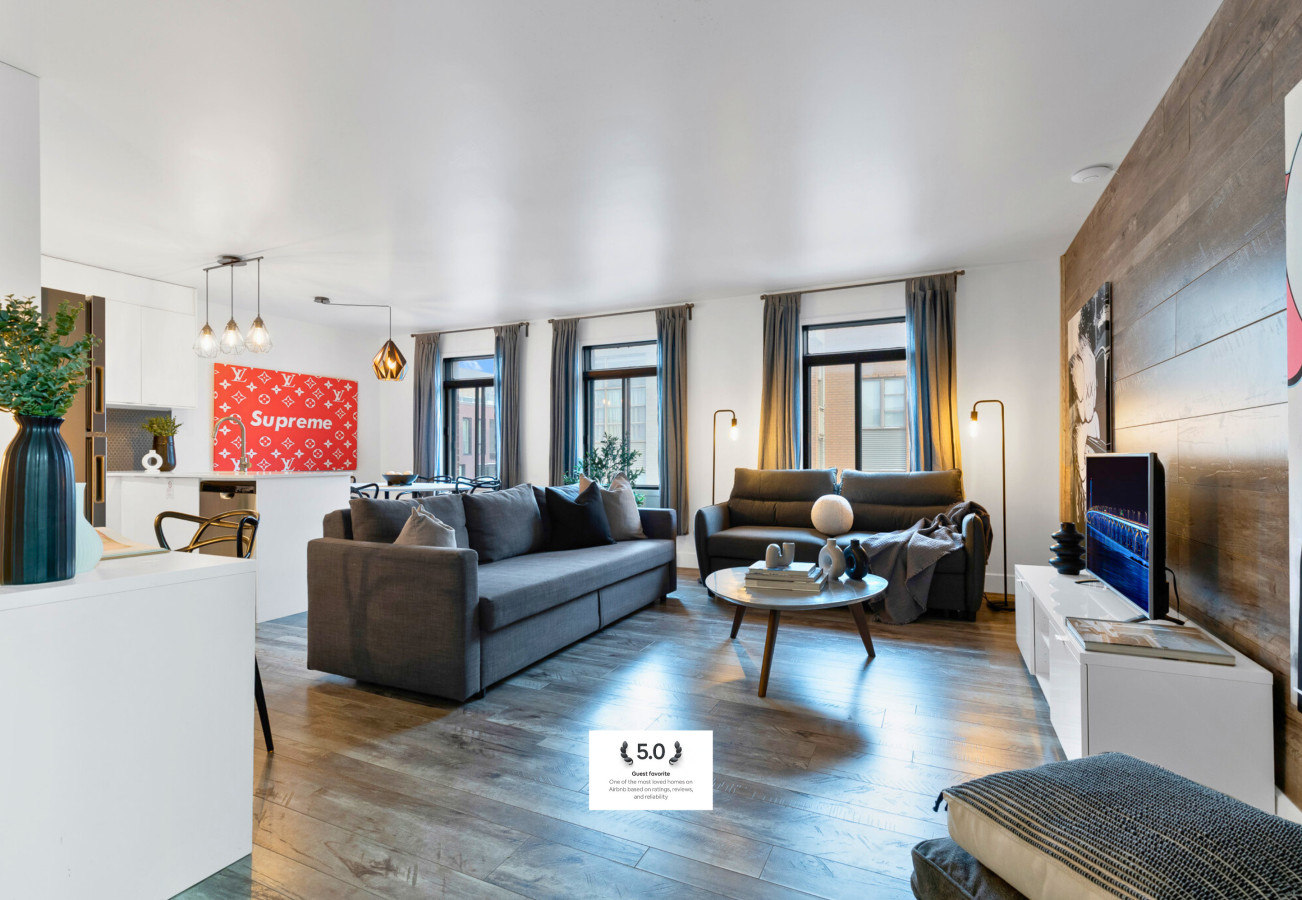 Charming Getaway With Cozy Lounge And Fully Equipped Kitchen - Delightful Urban Oasis - Montreal