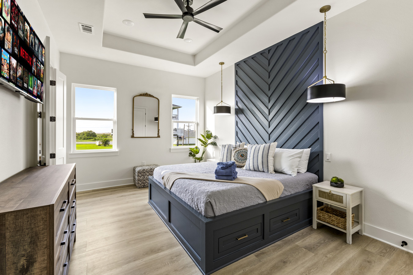 Beach Access~Chef Kitchen~Games~Firepit~Brand New 4