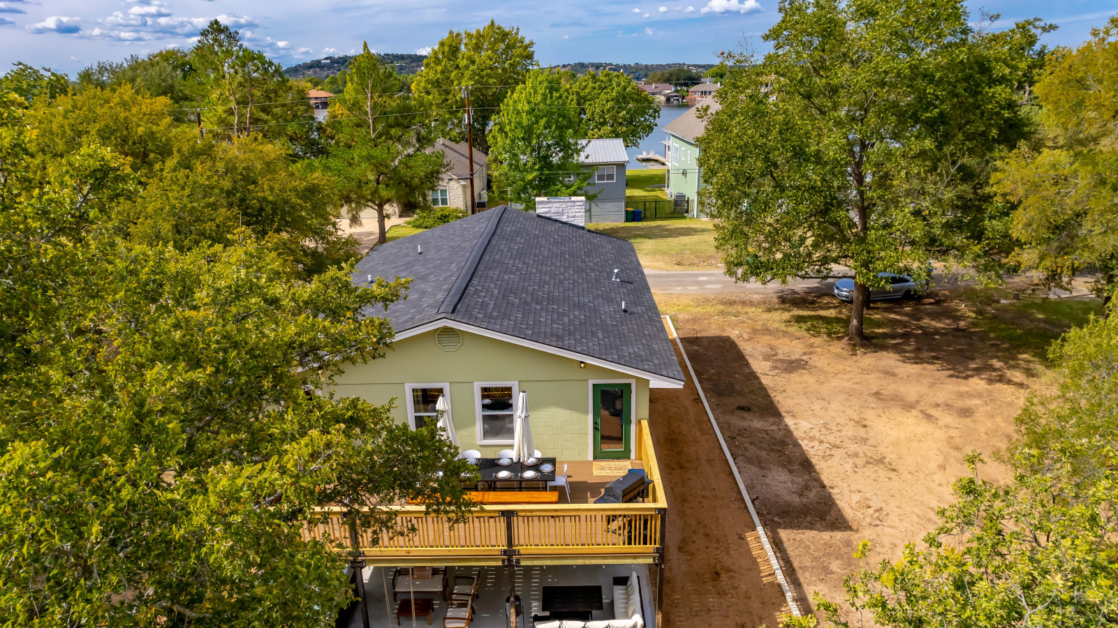 300 steps from Lake~Hot Tub~Fire Pit~Game Rooms 3