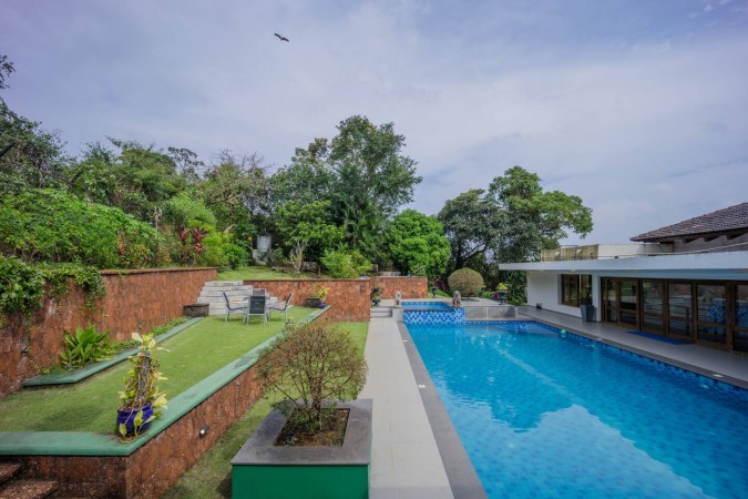 Hilltop Villa with Pool & River View | WhiteHouse