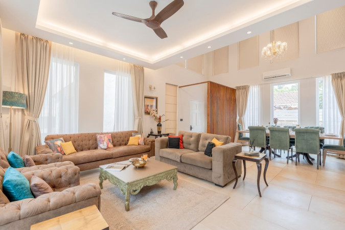 Lux 5BR Villa in Anjuna, Perfect for Groups | Aria