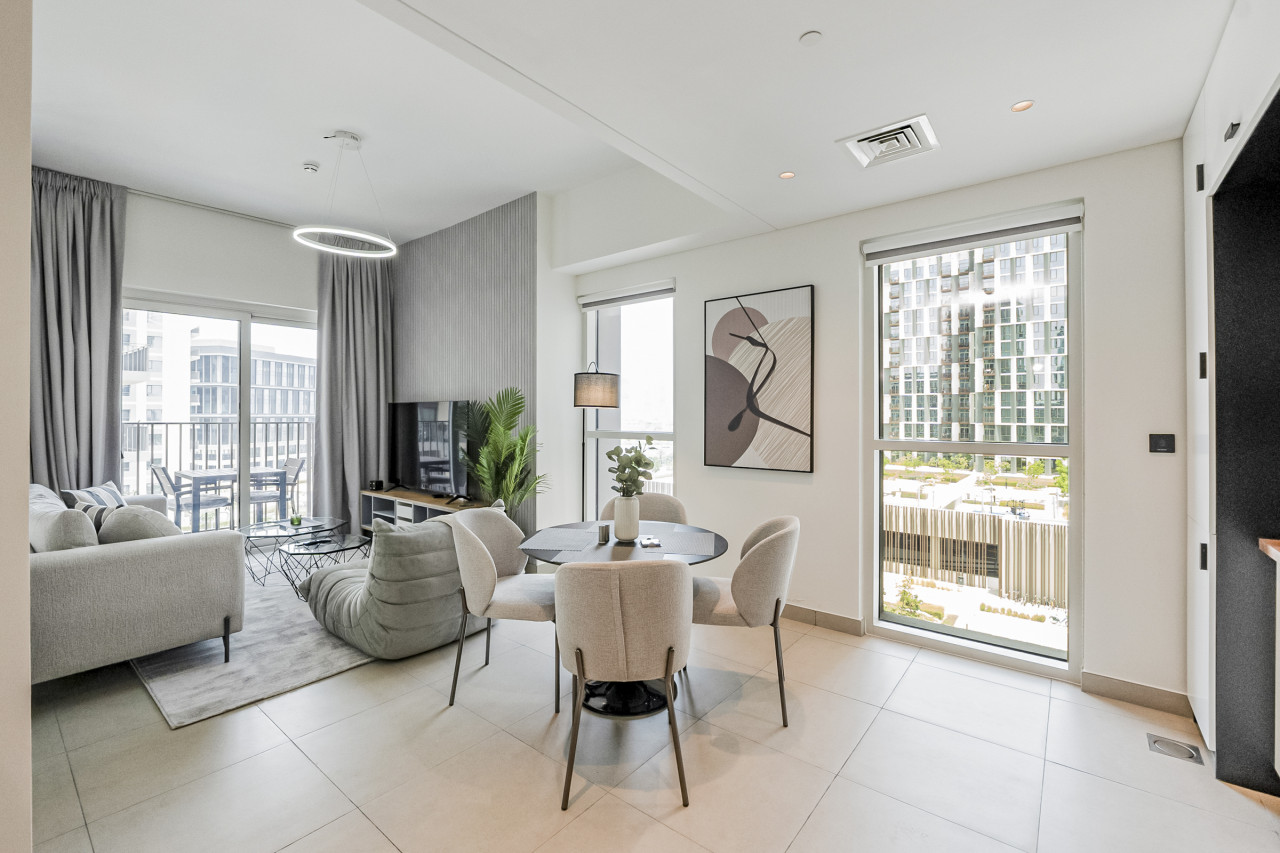 Luxury at Socio Dubai Hills, 2 Beds, Sleeps 4 — image 9 of 28