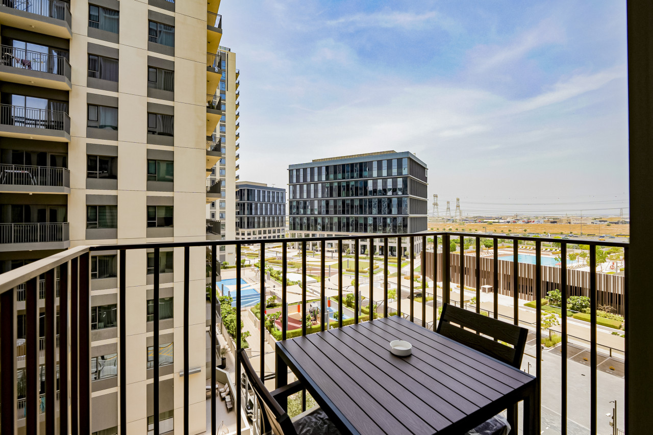 Luxury at Socio Dubai Hills, 2 Beds, Sleeps 4 — image 19 of 28