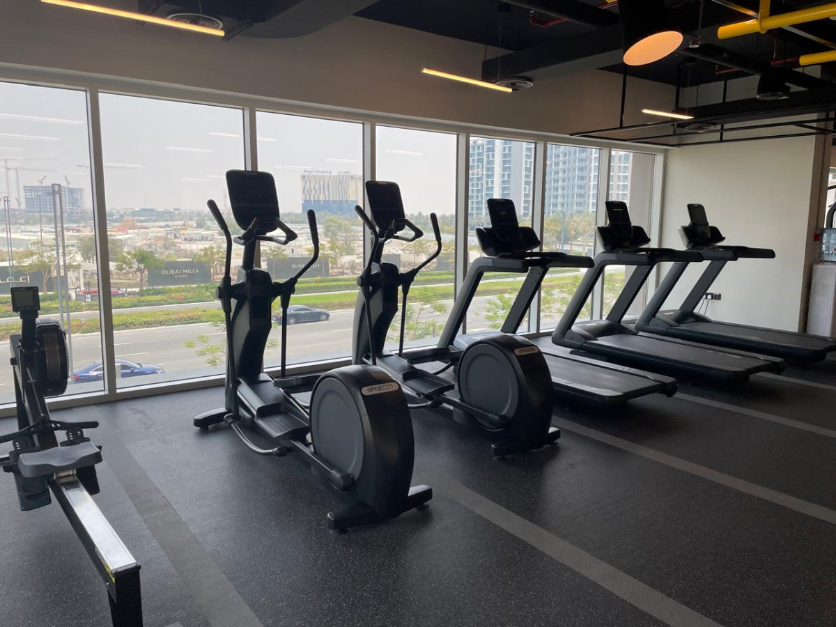 Luxury at Socio Dubai Hills, 2 Beds, Sleeps 4 — image 27 of 28