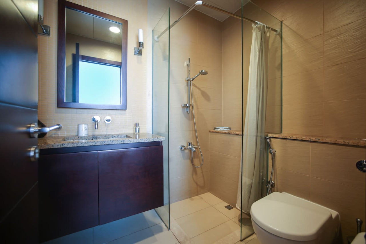 2 BD Tiara Palm Views, Beach & Pool, Amazing views — image 26 of 35