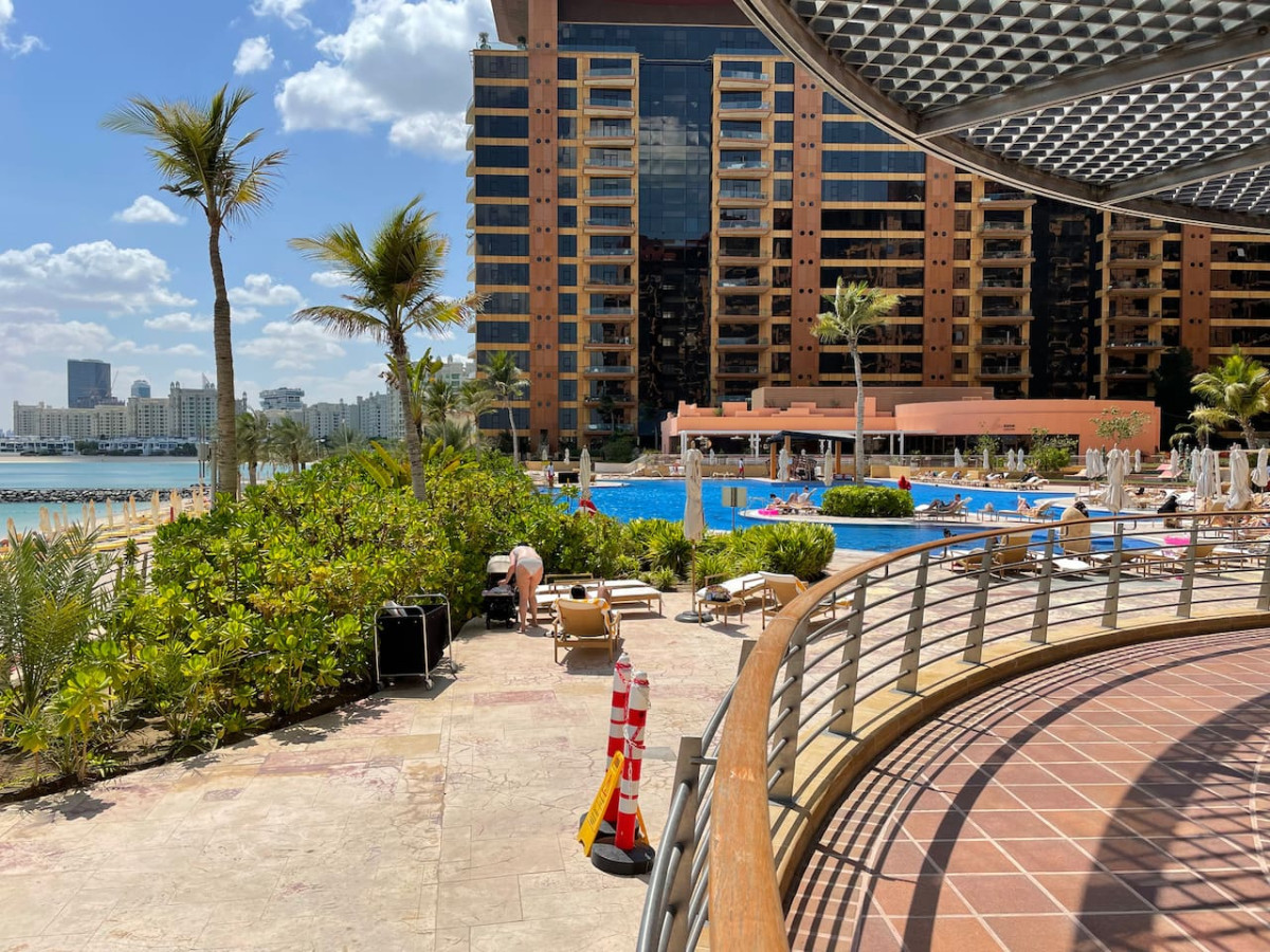 2 BD Tiara Palm Views, Beach & Pool, Amazing views — image 32 of 35