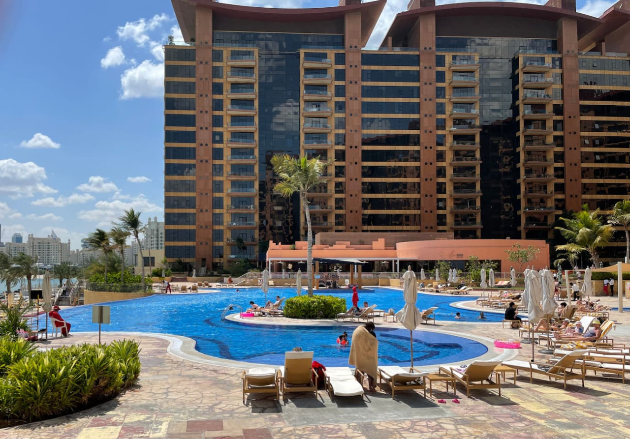 2 BD Tiara Palm Views, Beach & Pool, Amazing views — image 34 of 35