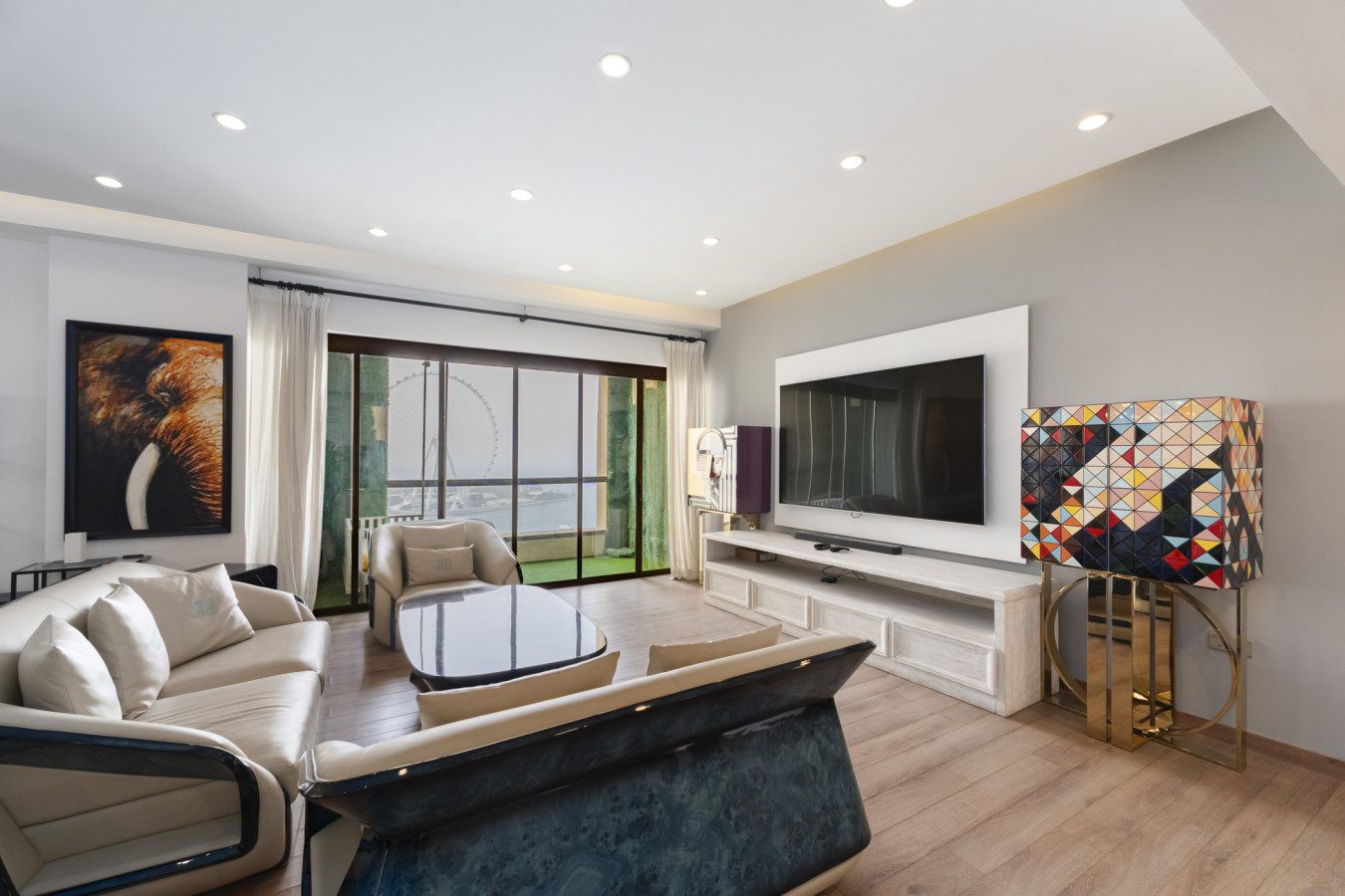 JBR Bahar Beach Views, 4 beds — image 9 of 51