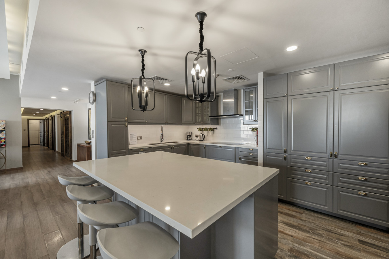 JBR Bahar Beach Views, 4 beds — image 19 of 51