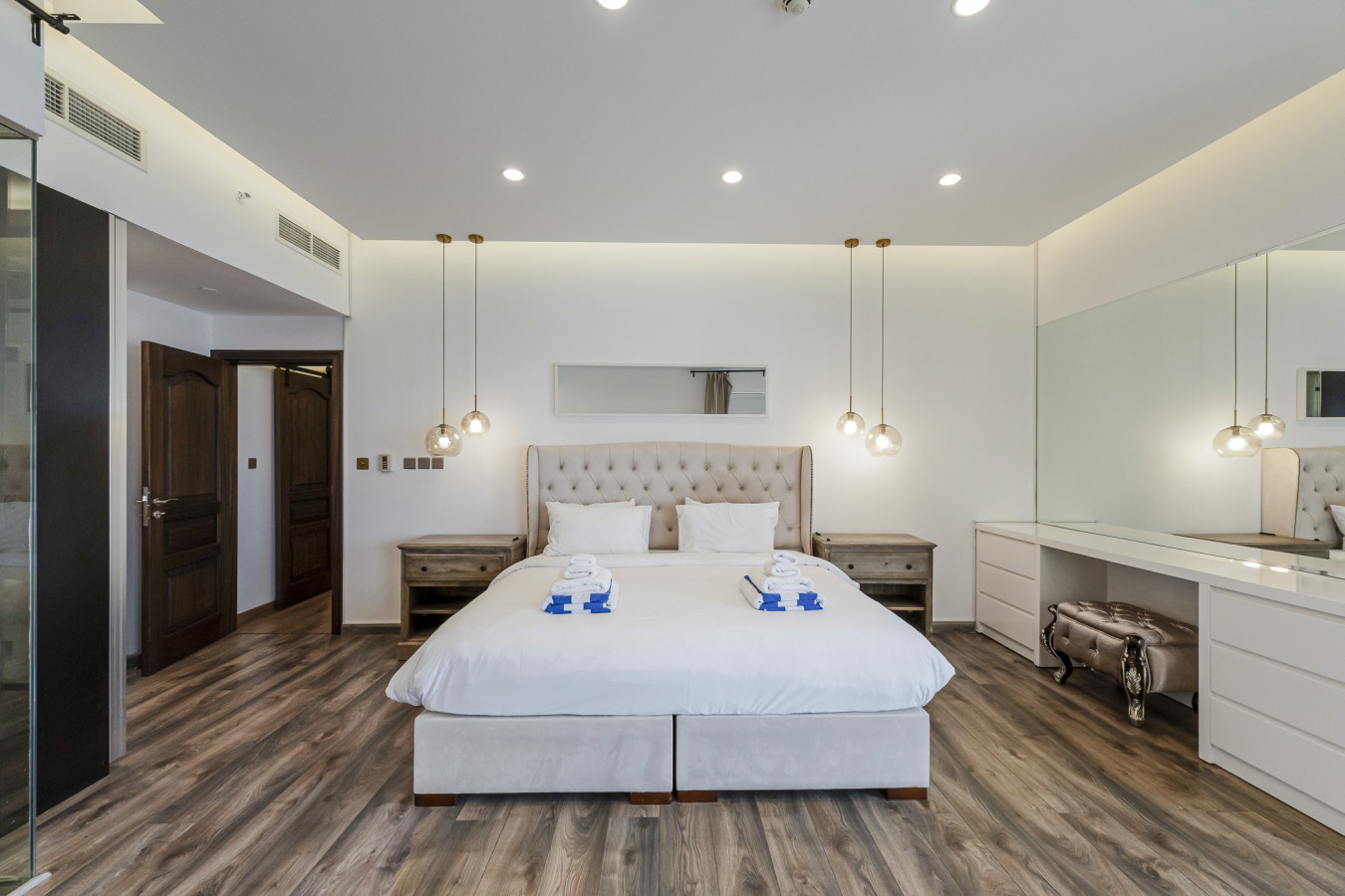 JBR Bahar Beach Views, 4 beds — image 29 of 51