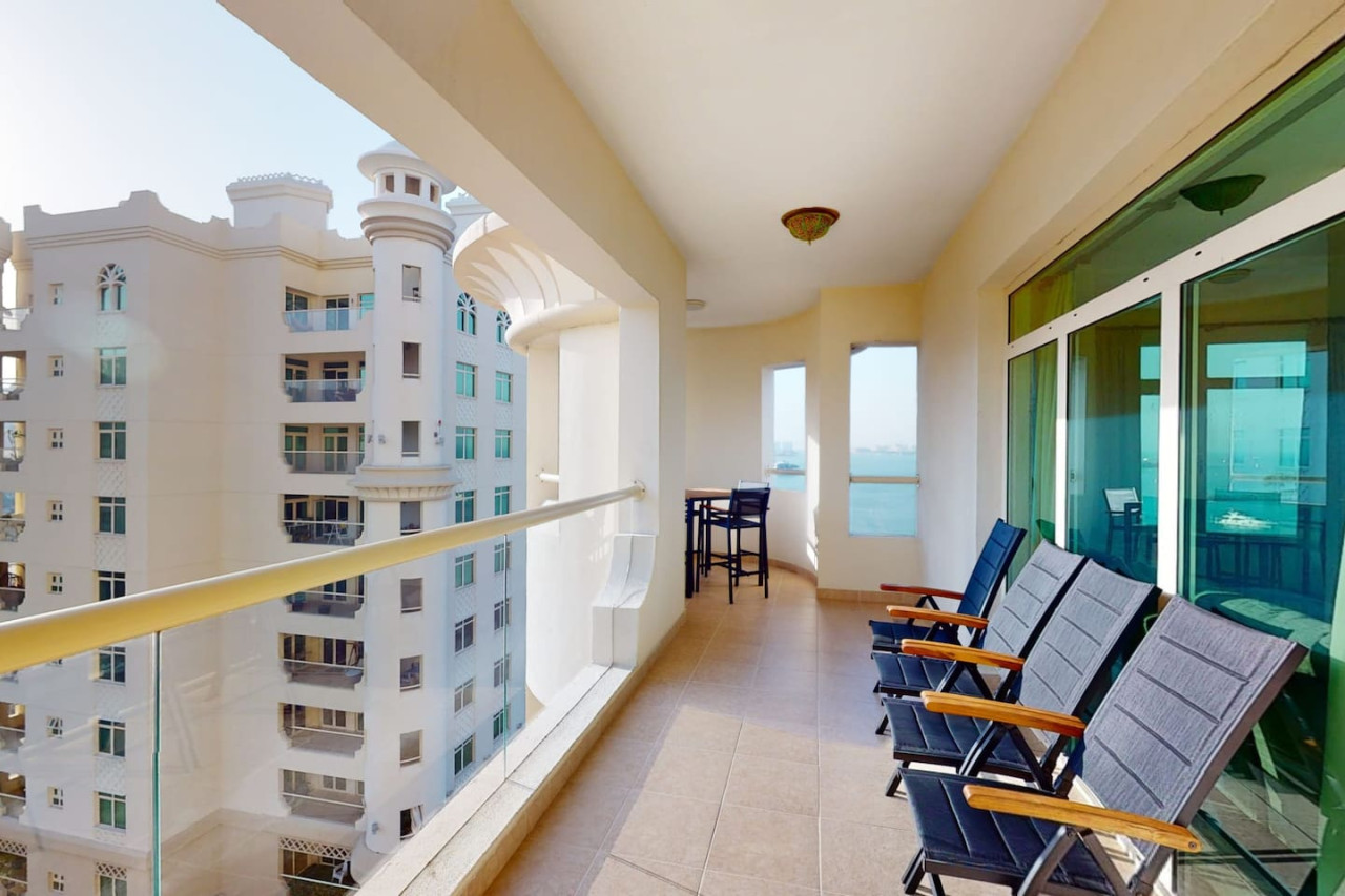 Al Dabas Beach Views, 3BD Sleeps 6, Beachfront — image 24 of 37