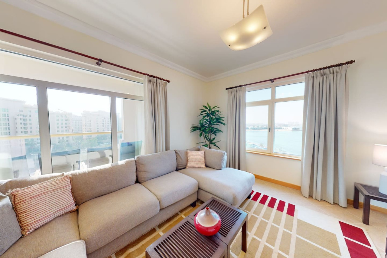 Al Dabas Beach Views, 3BD Sleeps 6, Beachfront — image 6 of 37