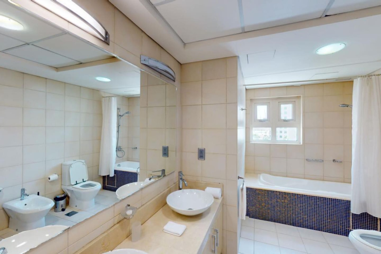 DVH Dabas Palm Shores Elegant Four Beds — image 22 of 33
