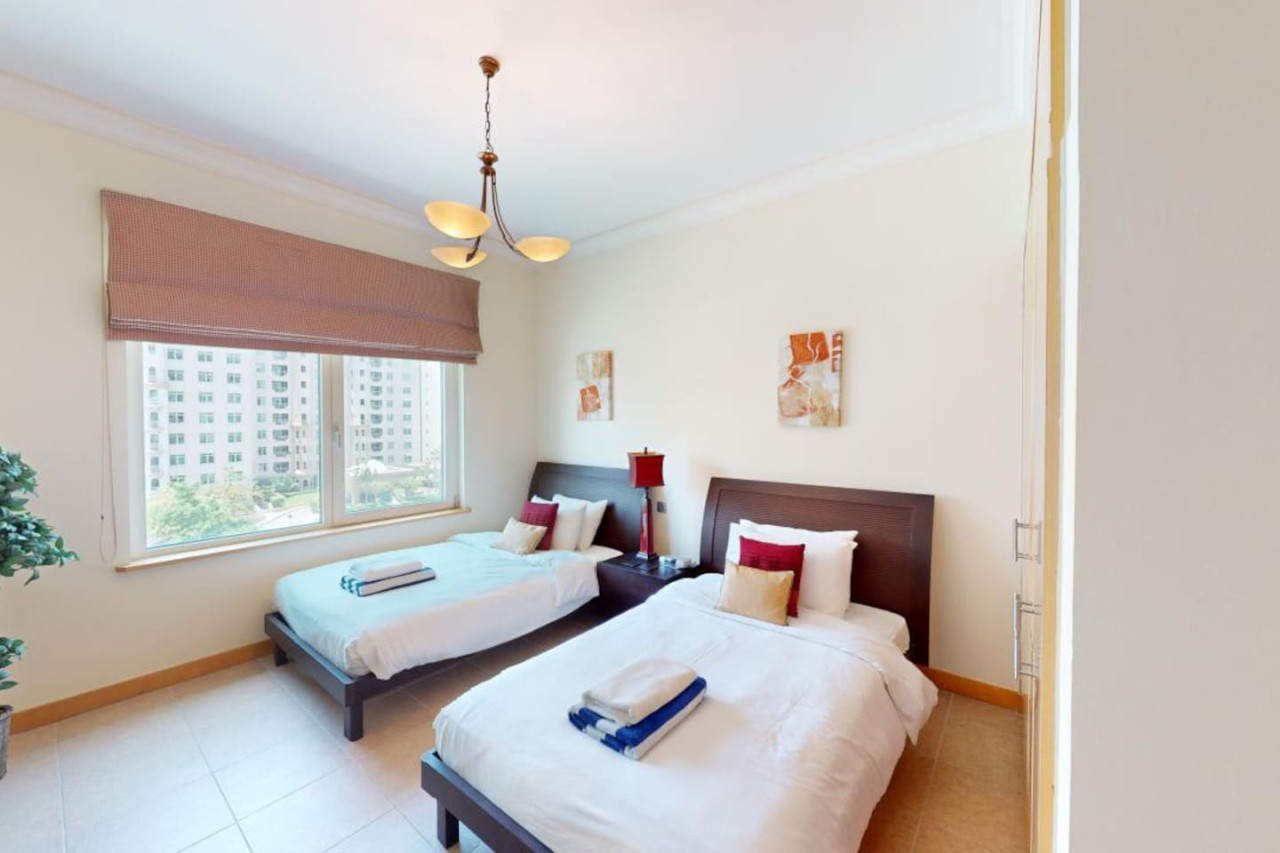DVH Dabas Palm Shores Elegant Four Beds — image 25 of 33