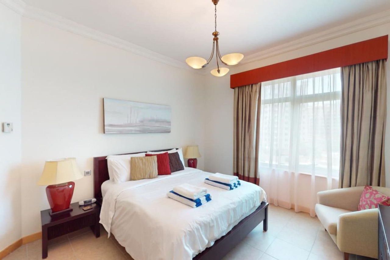DVH Dabas Palm Shores Elegant Four Beds — image 19 of 33
