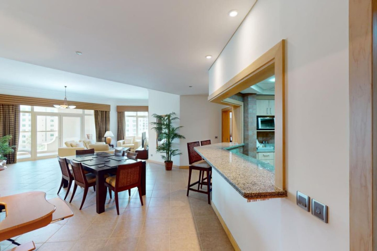 DVH Dabas Palm Shores Elegant Four Beds — image 10 of 33