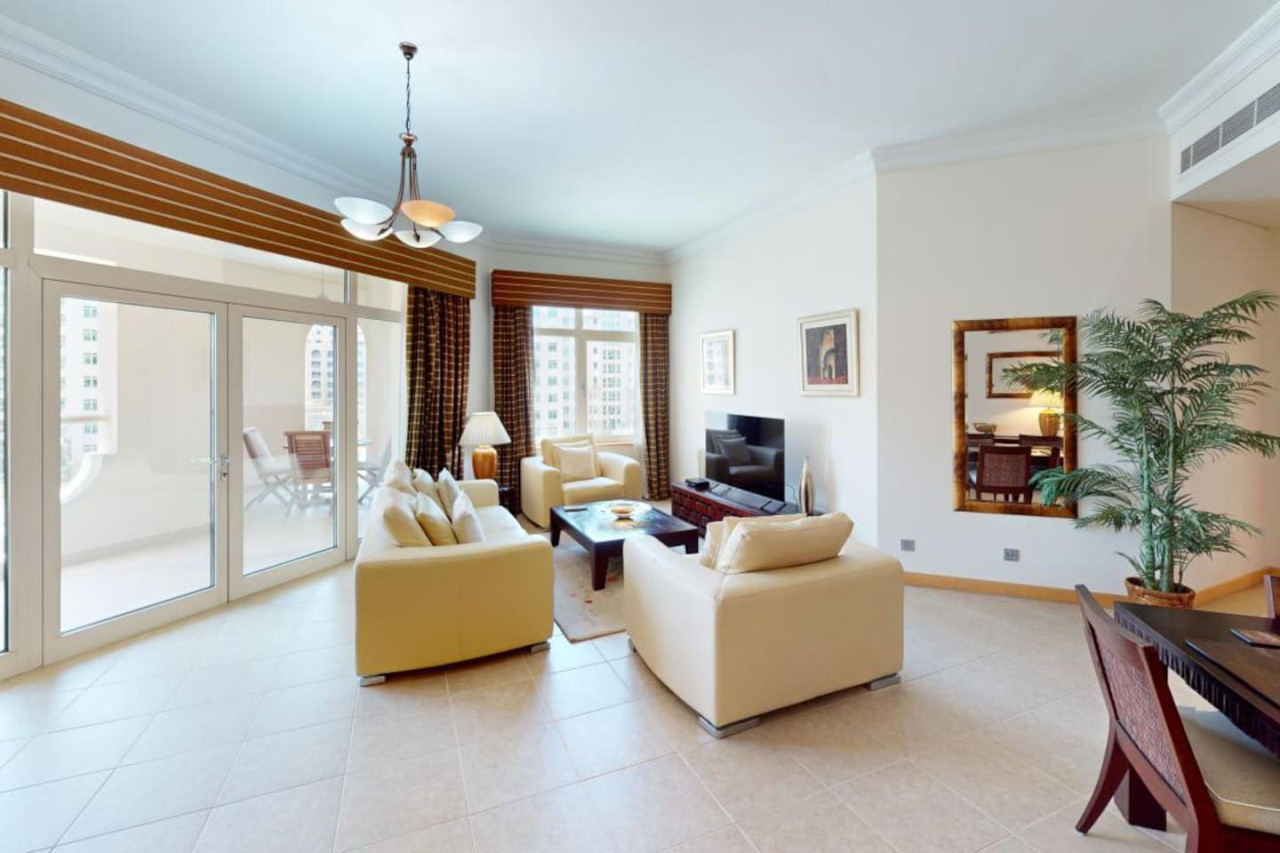 DVH Dabas Palm Shores Elegant Four Beds — image 5 of 33