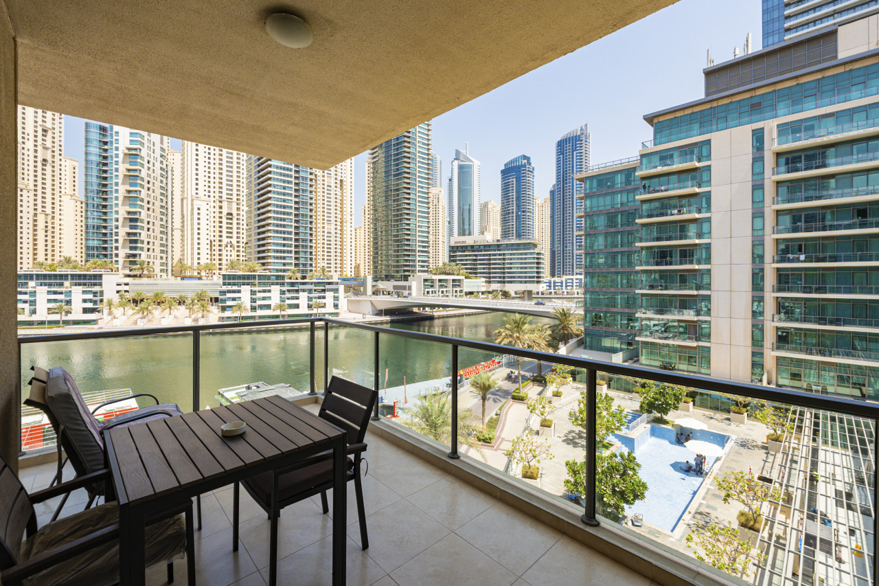 Luxurious Waterfront Stay at Al Majara, Dubai Marina — image 23 of 39