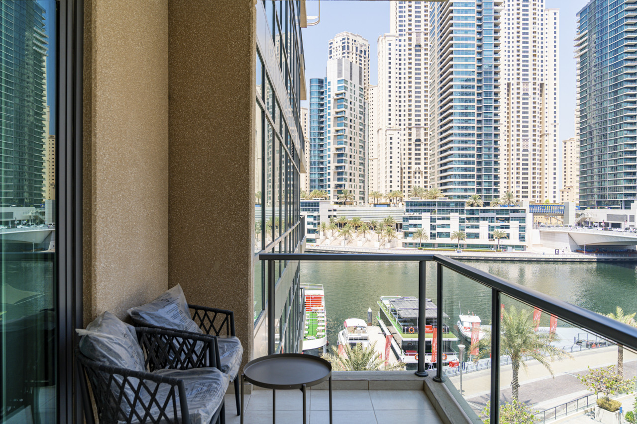 Luxurious Waterfront Stay at Al Majara, Dubai Marina — image 38 of 39