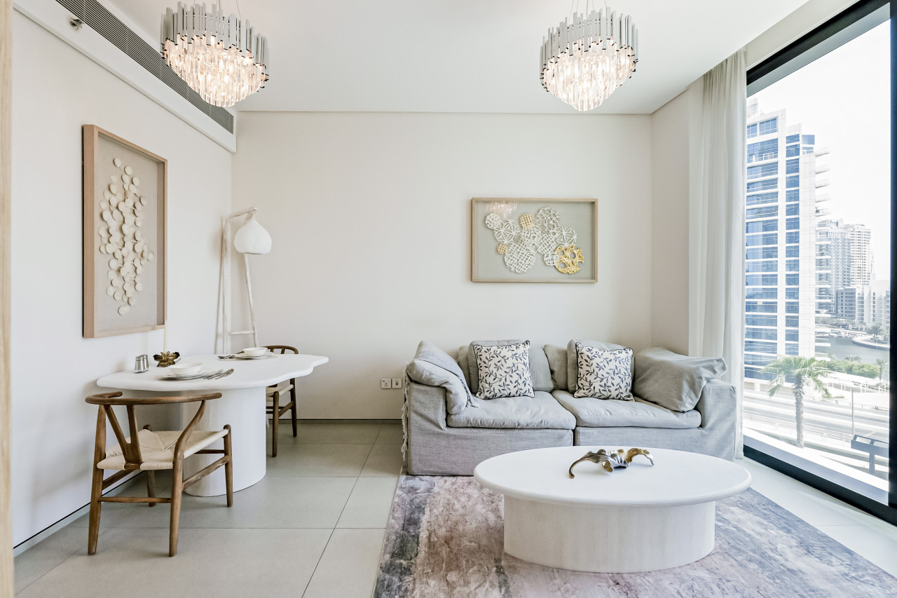 Luxury at JBR Jumeirah Gate Tower 1 — image 9 of 21