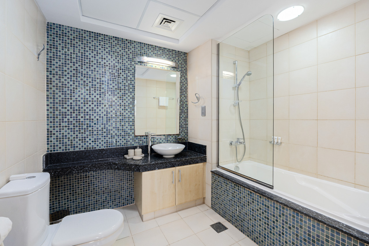 Luxury Holiday Apartment Palm Jumeirah Al Hamri — image 16 of 29