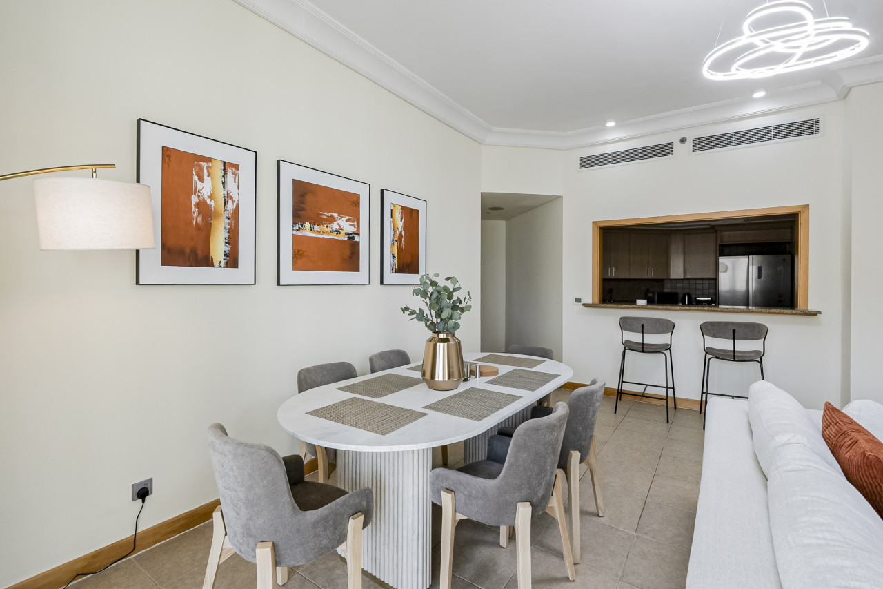 Luxury Holiday Apartment Palm Jumeirah Al Hamri — image 9 of 29
