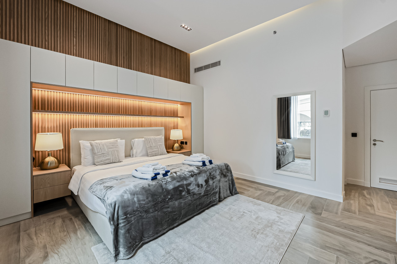 Luxury at Beachside Al Sultana, Jumeirah Shoreline — image 14 of 30