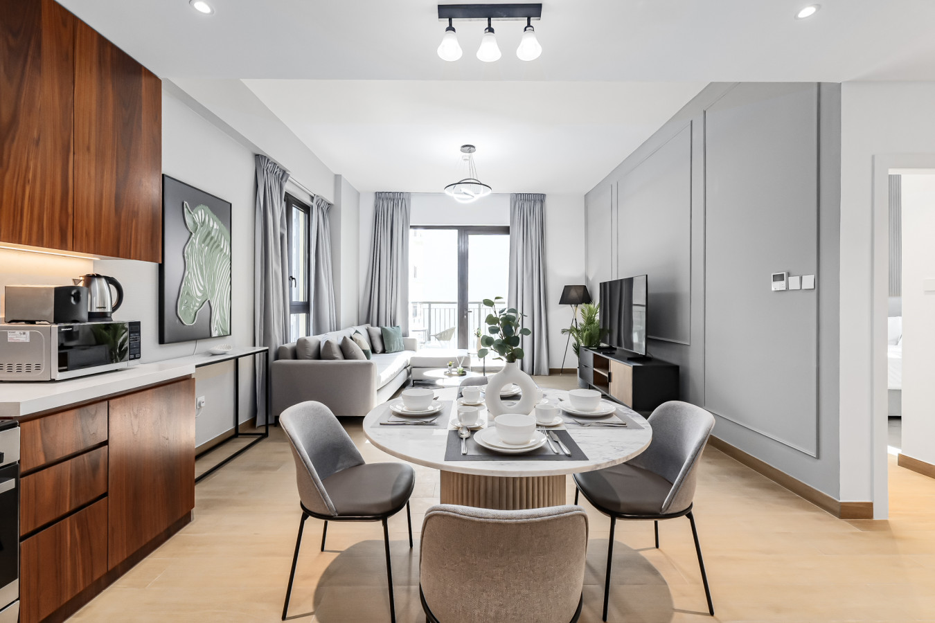 Luxury lifestyle at La Sirène, Port de la Mer, Jumeirah 1 | 1 Bed | Sleeps 4 — image 7 of 21