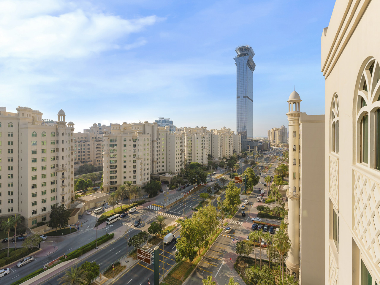 Short-stay at Al Haseer - 4 Beds Palm Holiday Apt — image 28 of 38