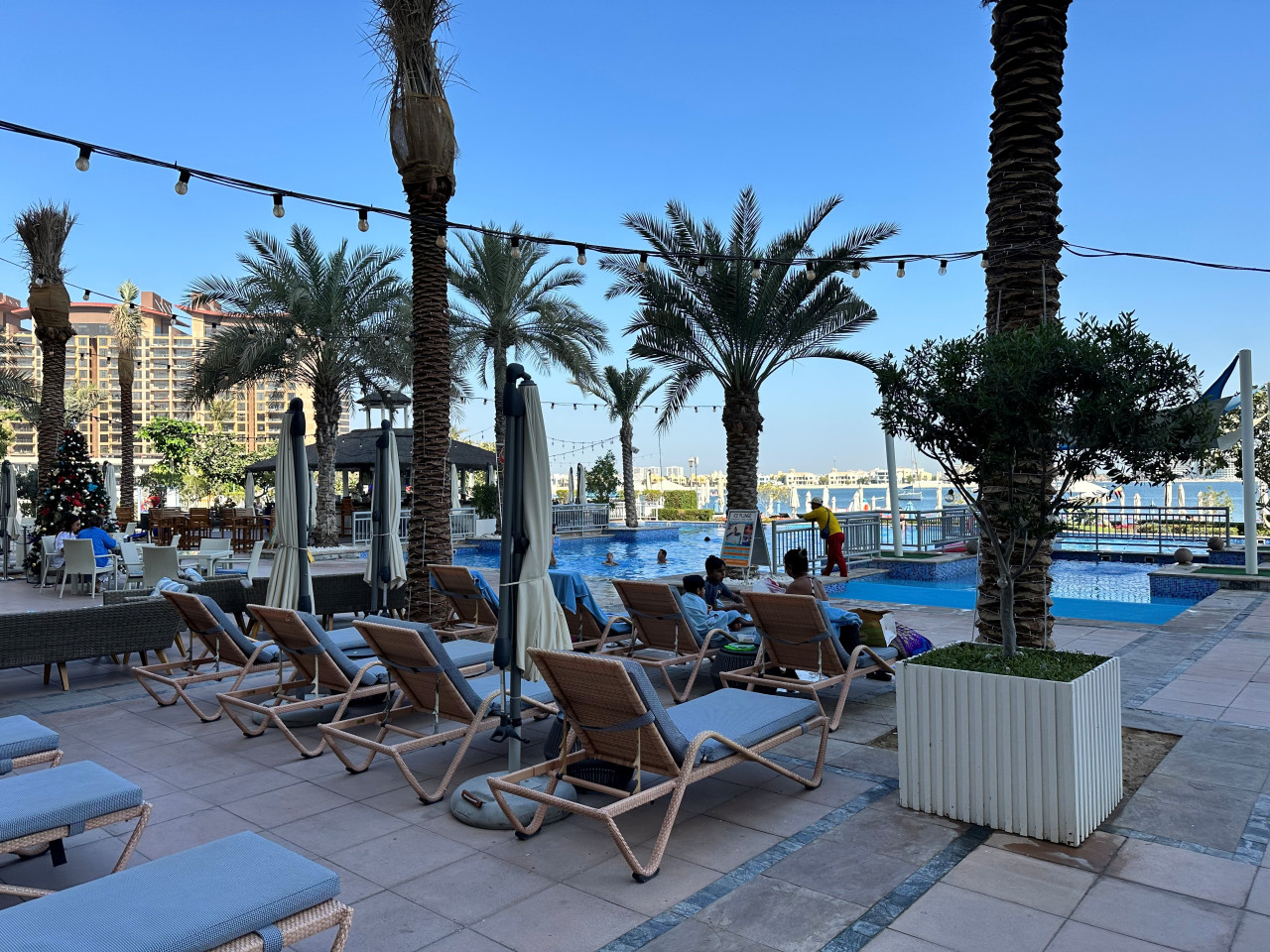 Short-stay at Al Haseer - 4 Beds Palm Holiday Apt — image 38 of 38