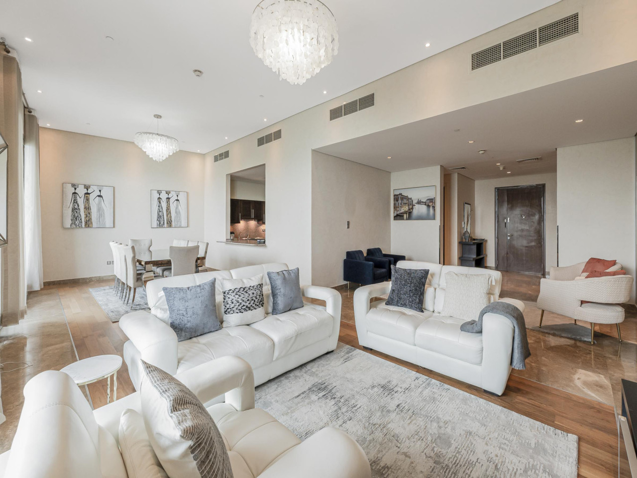 Dream Palm Residence | 3BR Luxury Apartment on Palm Jumeirah — image 8 of 32