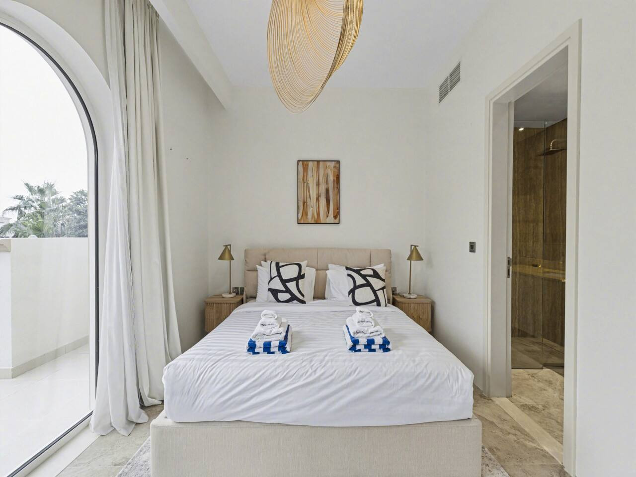 4 Beds Townhouse in Redwood, Jumeirah Golf Estates — image 22 of 41