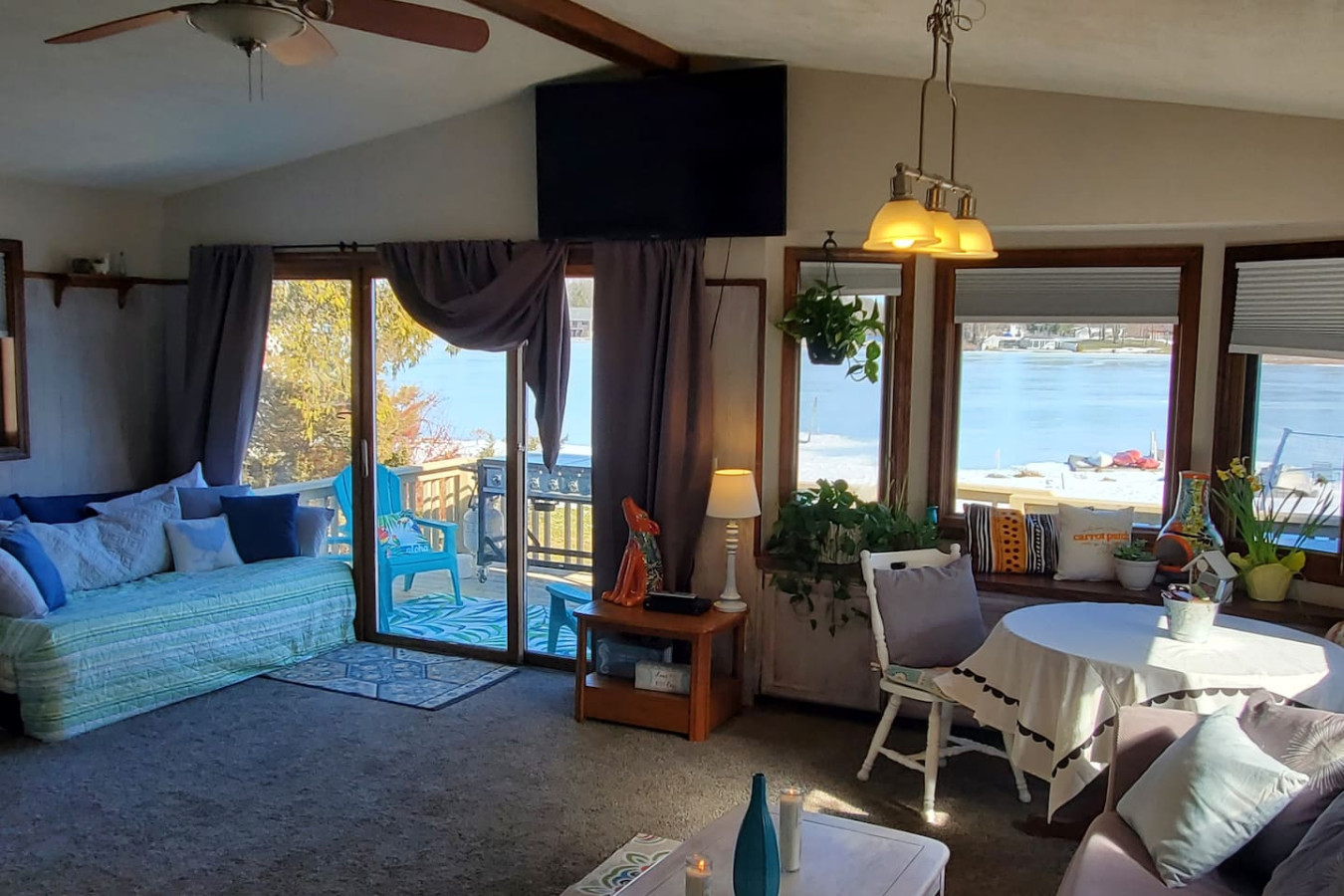 Campau Lake 3 Cottages Sunrise Sunny Days and Sunshine Lakefront Retreat