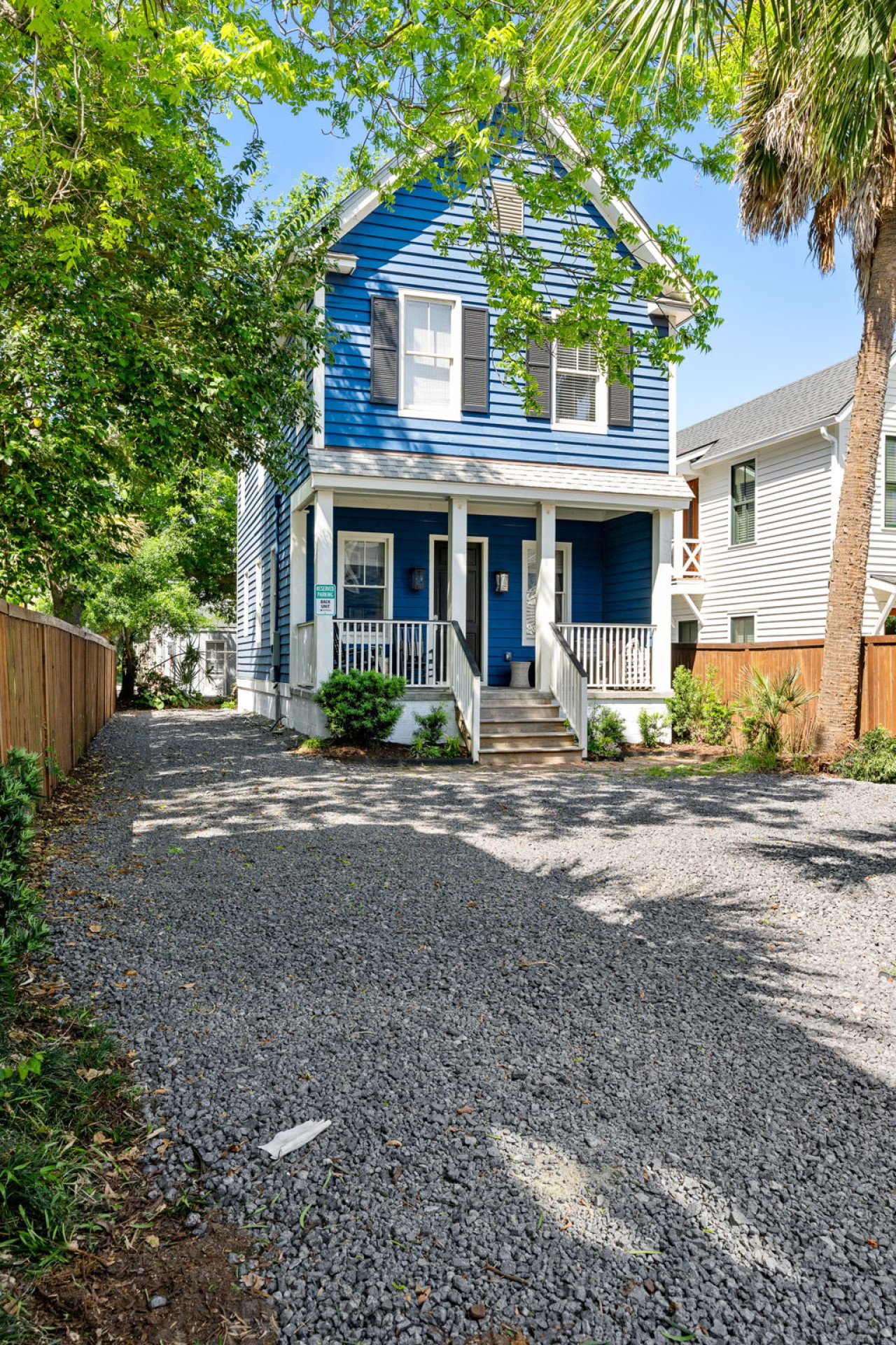 Walkable 3 Bedroom Home Near King St With Parking - Charleston, SC